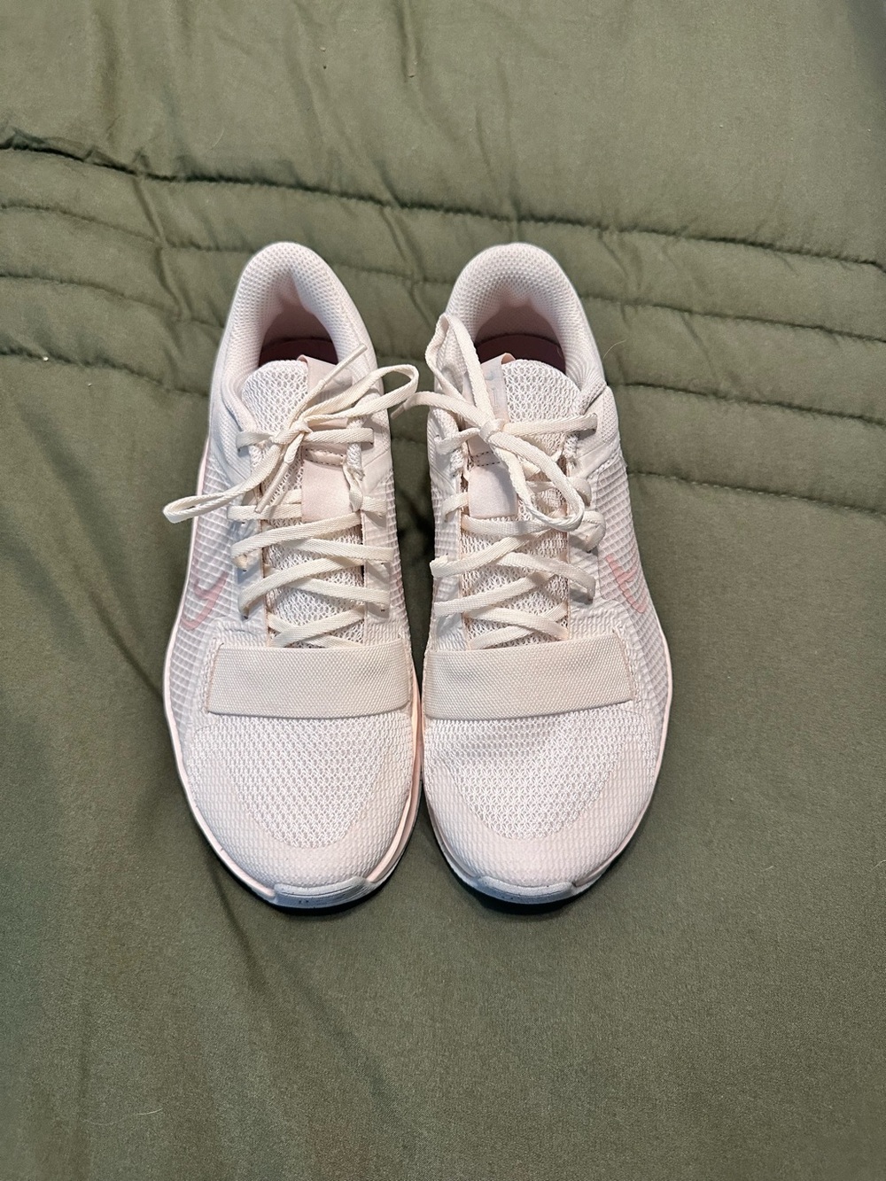 Nike Women’s Light Pink Mesh Training Sneakers - Picture 6 of 11